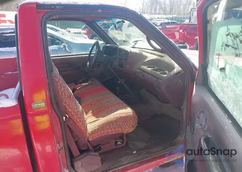 1996 Chevrolet Gmt-400 K2500 from USA, damaged, VIN 1GCGK24R8TZ180227